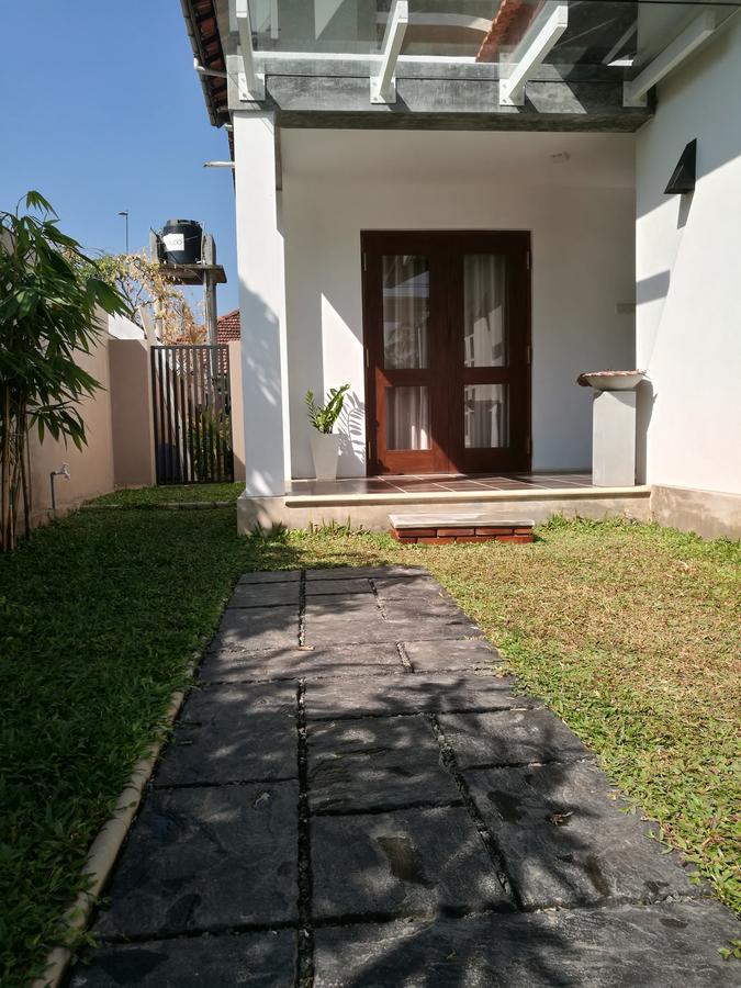Villa A50 Negombo Extérieur photo